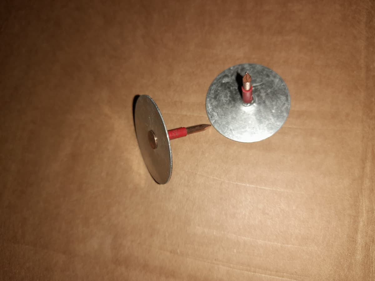 Čavli/pinovi za izolaciju - vunu